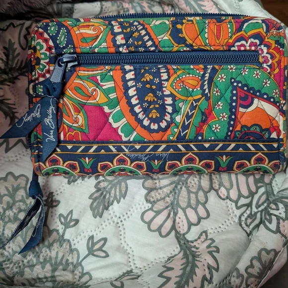 Vera Bradley Multicolor Quilted Zip Wallet - Picture 8 of 8